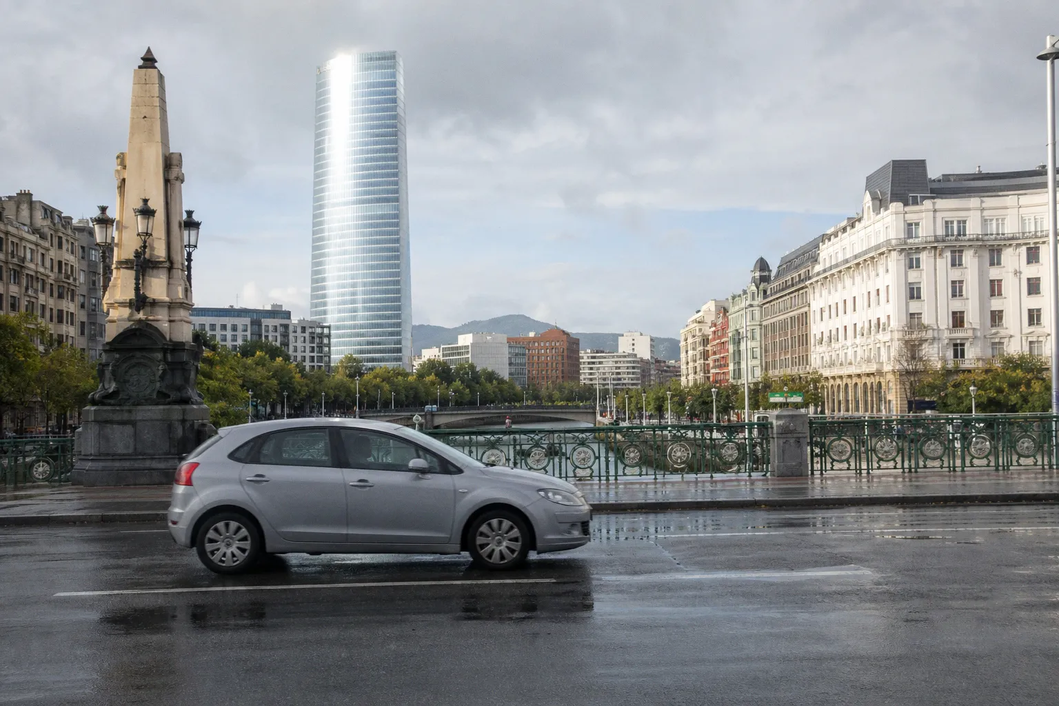 Guide pratique de la location de voiture à Bilbao