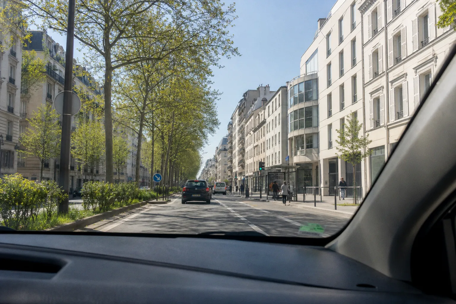 Location de voiture à Levallois-Perret : guide pratique