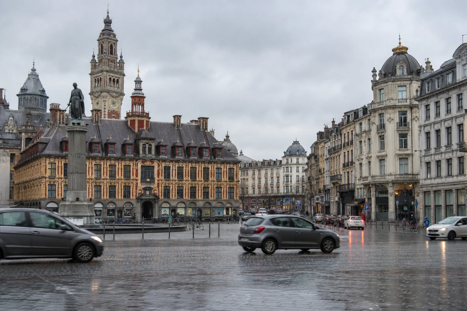 Location de voiture à Lille : guide pratique