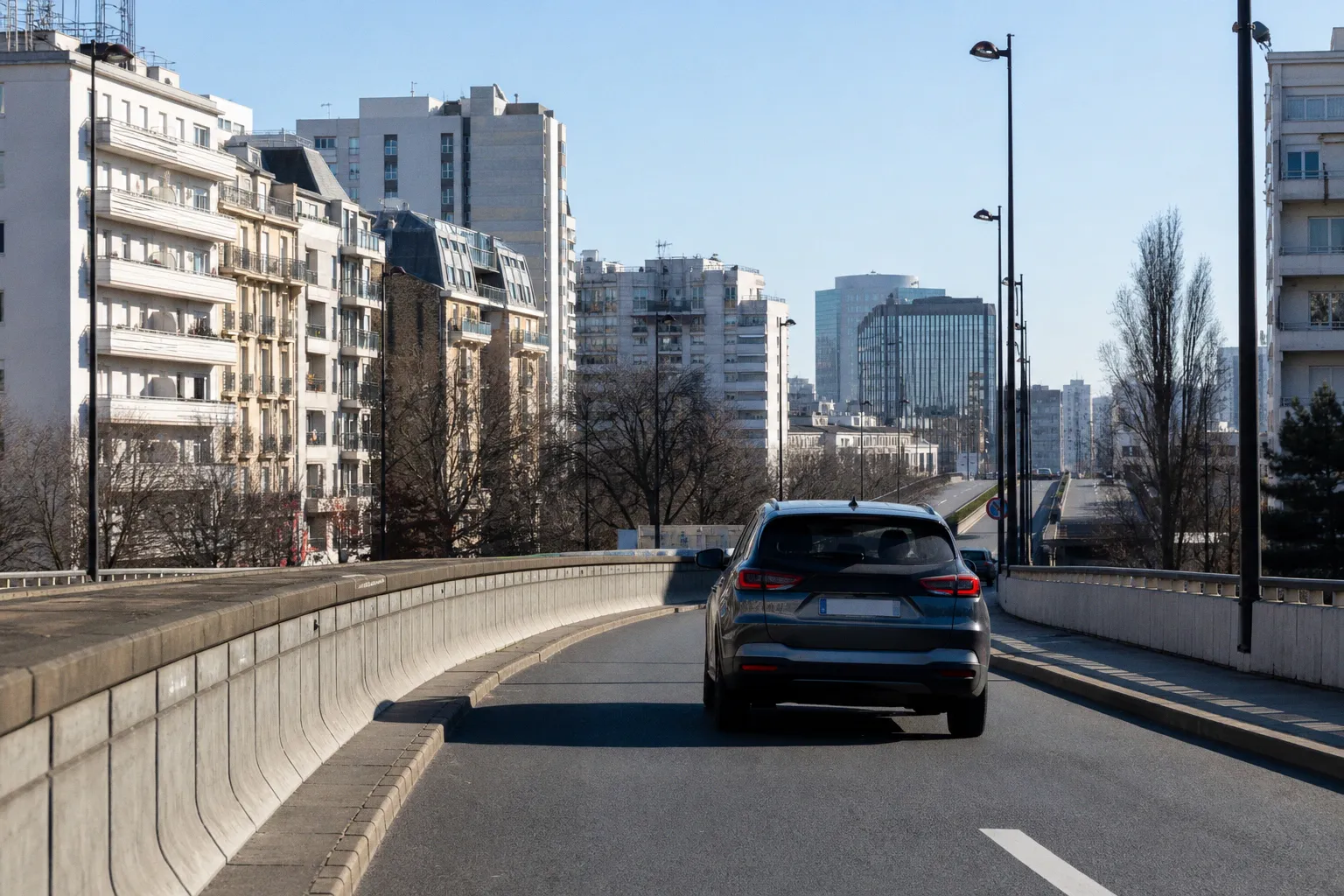 Location de voiture à Maison Blanche (Paris 13) : Guide complet 2026
