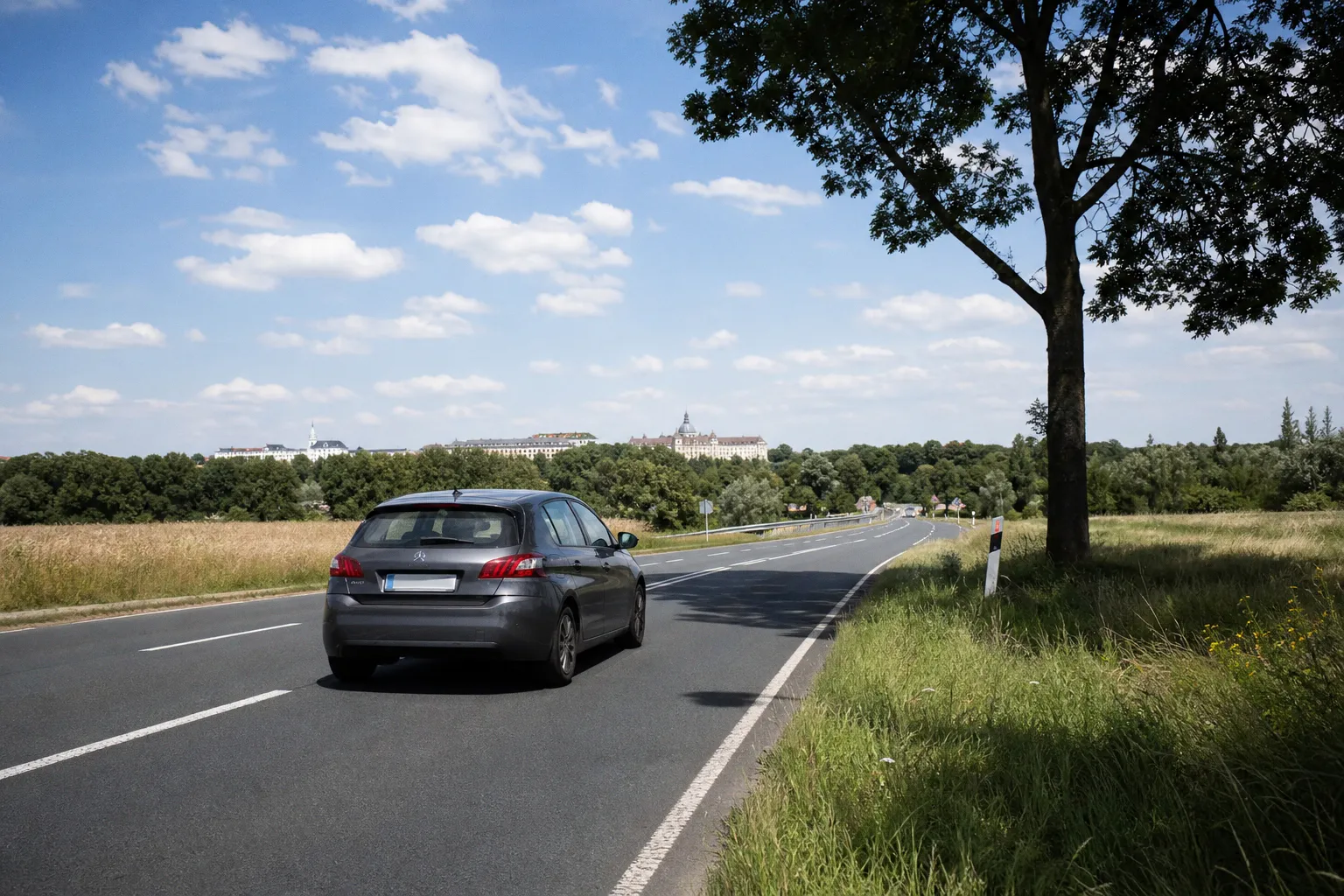 Location de voiture à Marne-la-Vallée : guide pratique et agences