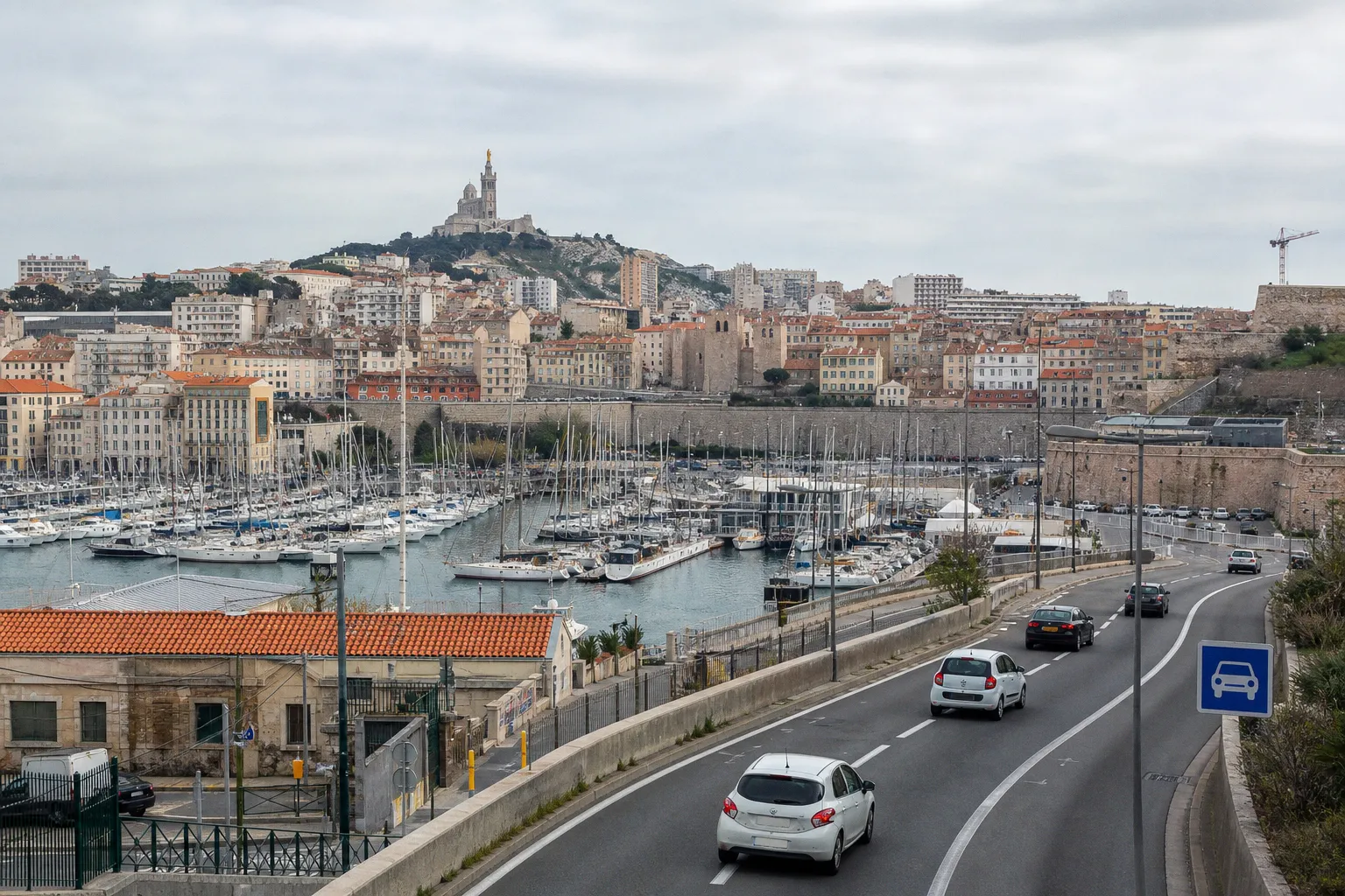 Location de voiture à Marseille : guide pratique