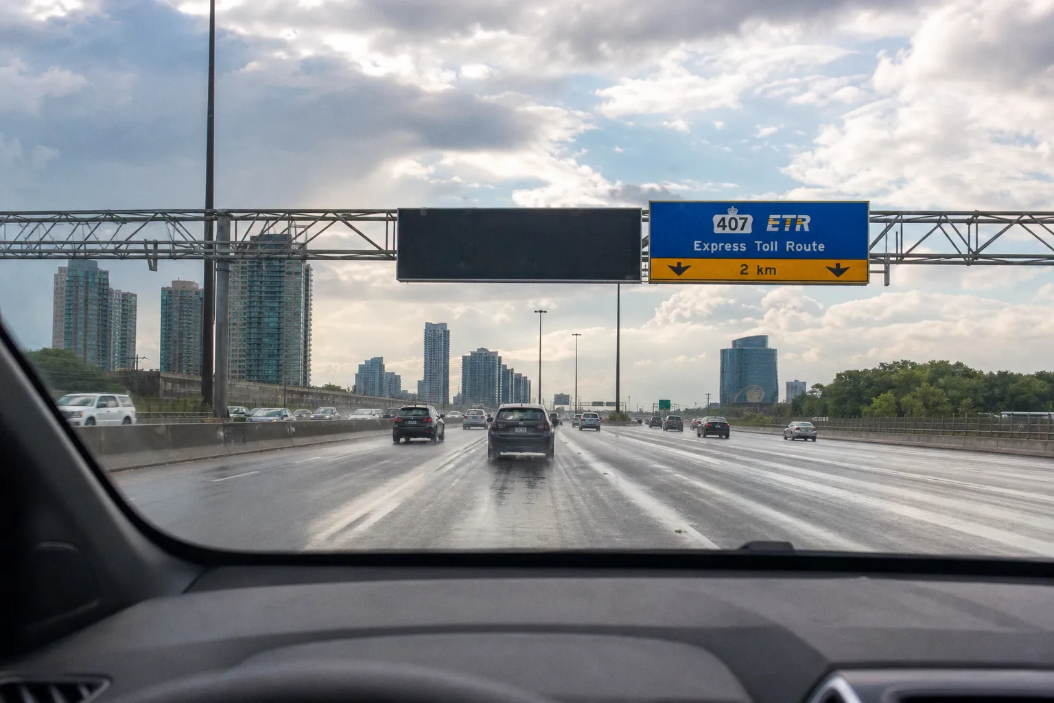 Location de voiture à Mississauga (Canada) : guide pratique