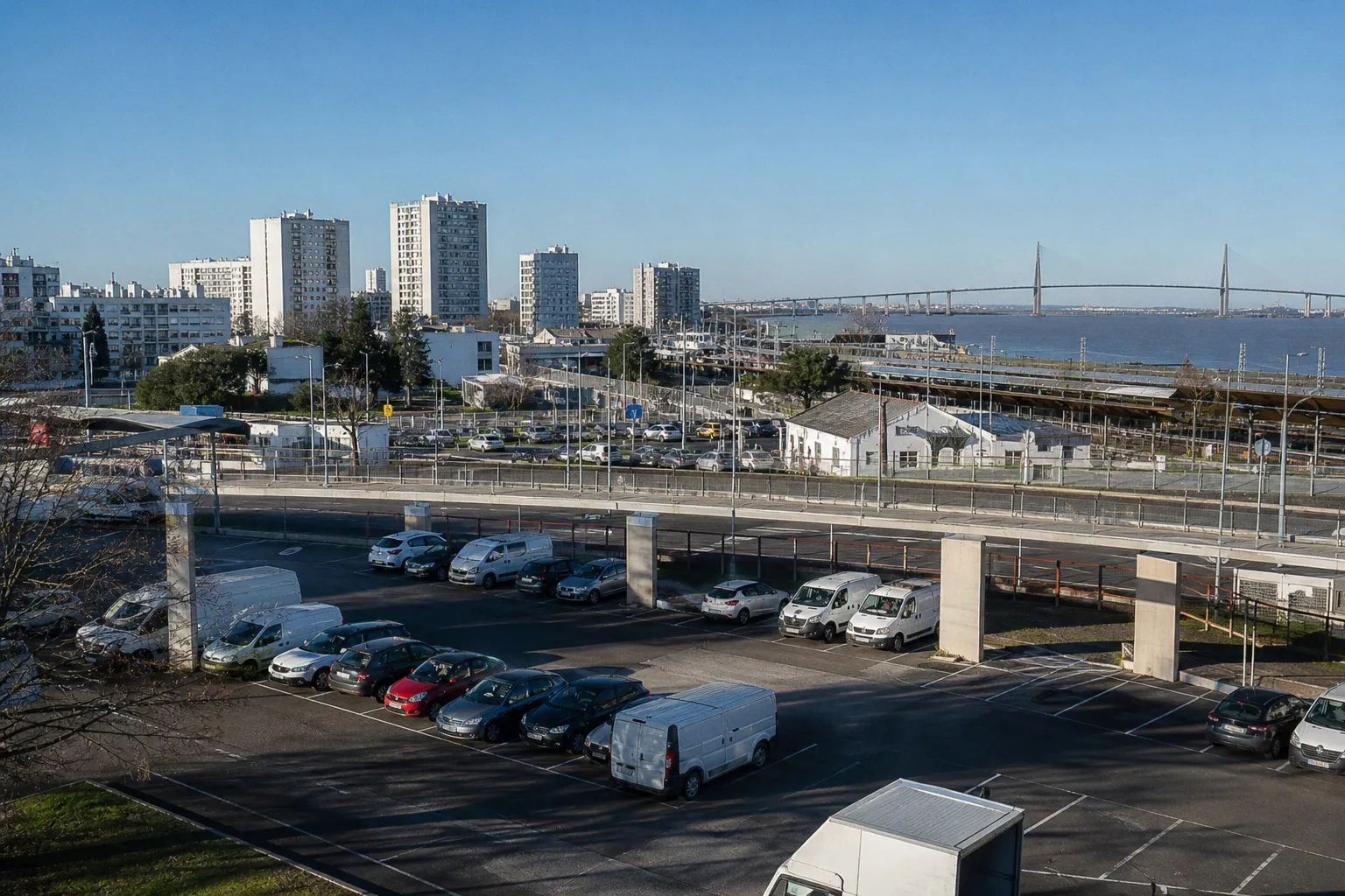 Location de voiture à Saint-Nazaire : guide pratique