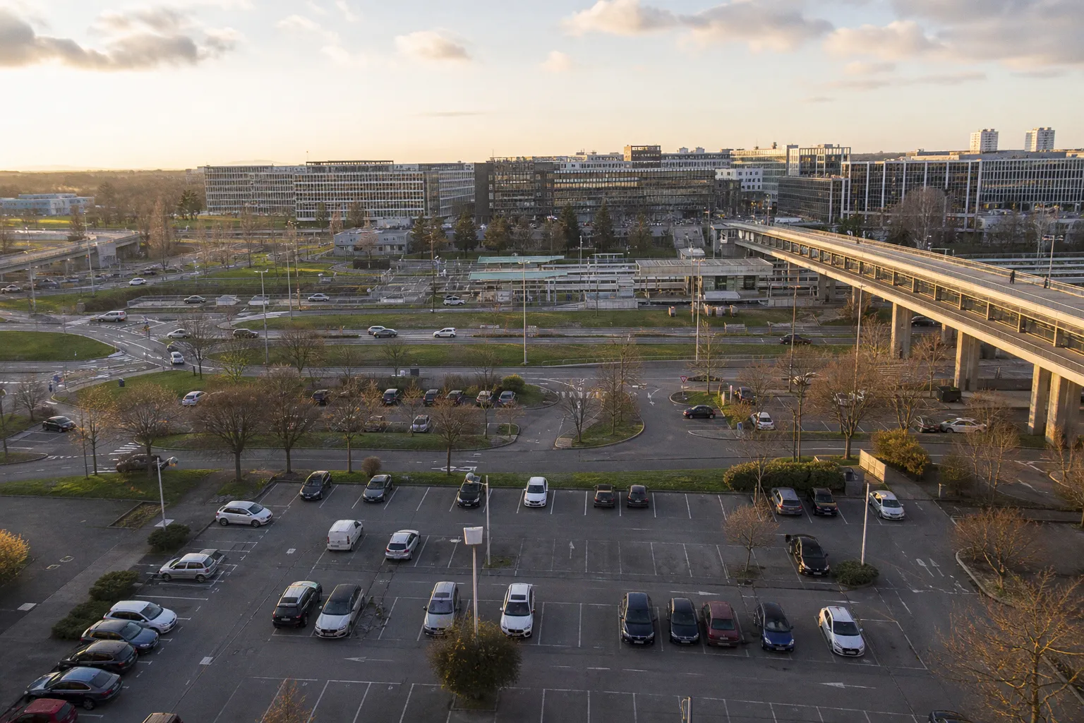Location de voiture à Saint-Quentin-en-Yvelines : guide pratique
