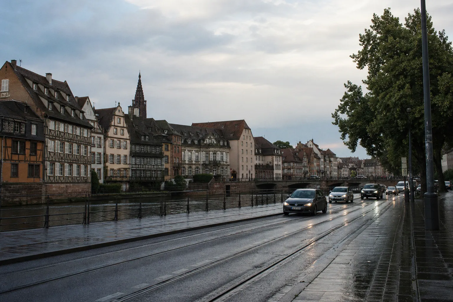 Location de voiture à Strasbourg : guide pratique