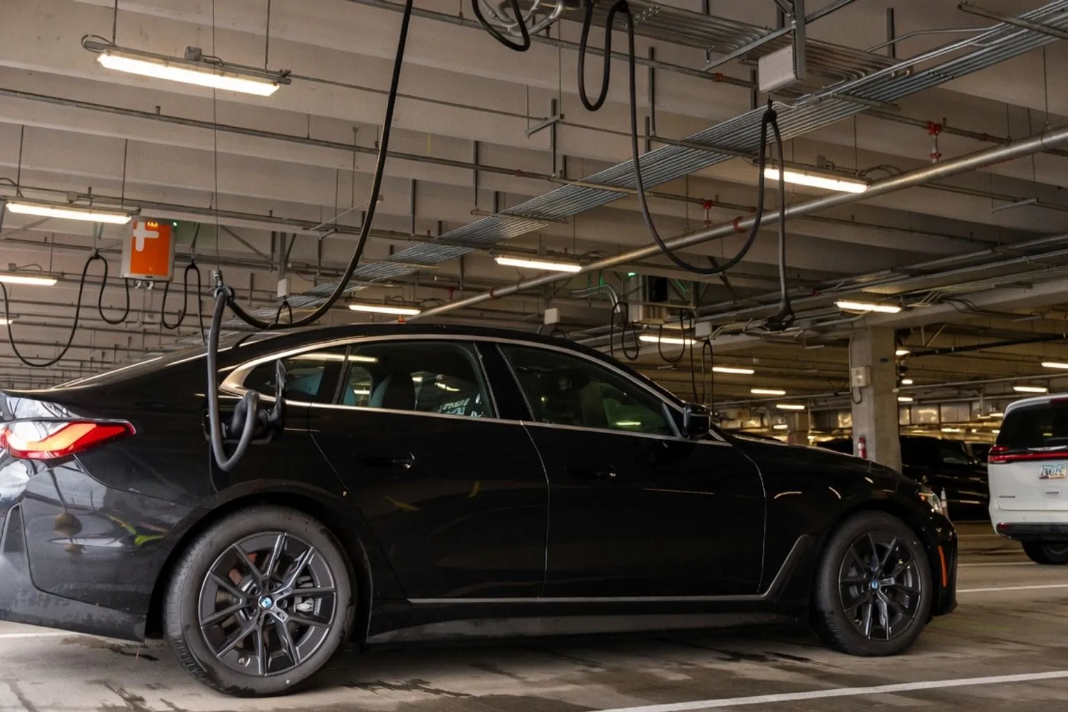 Portland optimise la rotation de ses flottes électriques avec des bornes aériennes