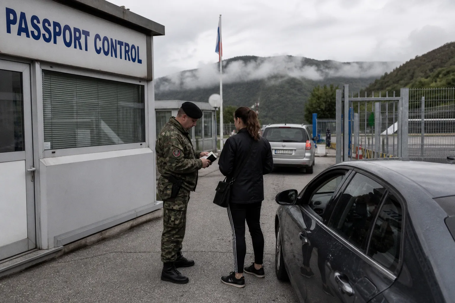 Voyager dans les Balkans en voiture de location : les règles pour franchir les frontières